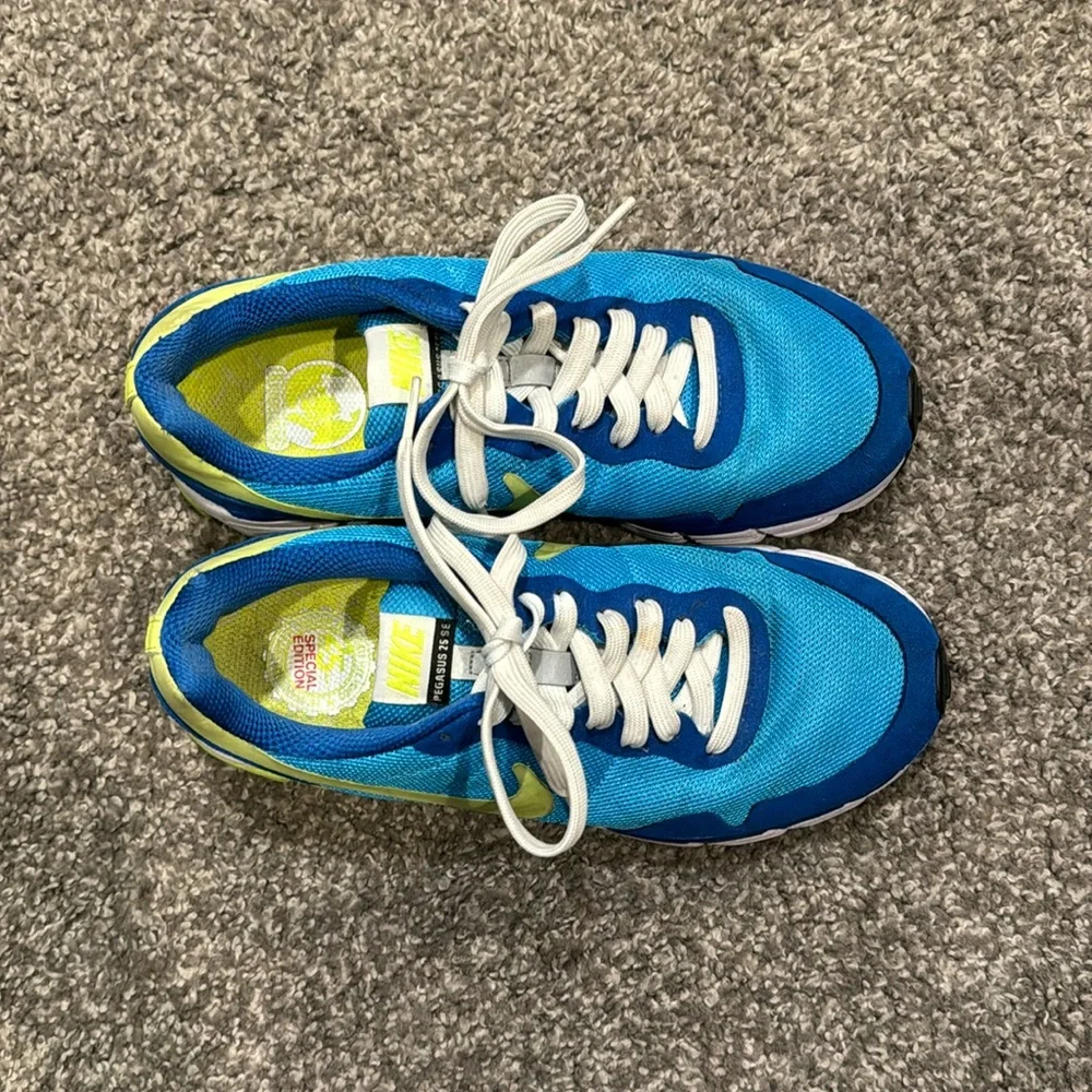 Nike Pegasus Women’s size 7. - Picture 3 of 10